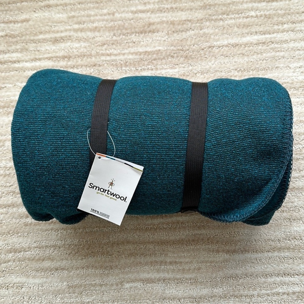 SmartWool Hudson Trail Merino Wool Oversized Blanket Throw Outdoor Adventure NWT